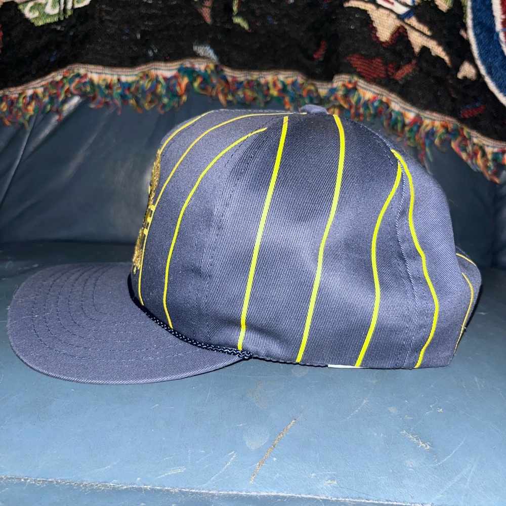 Michigan Wolverines SnapBack - Picture 3 of 6